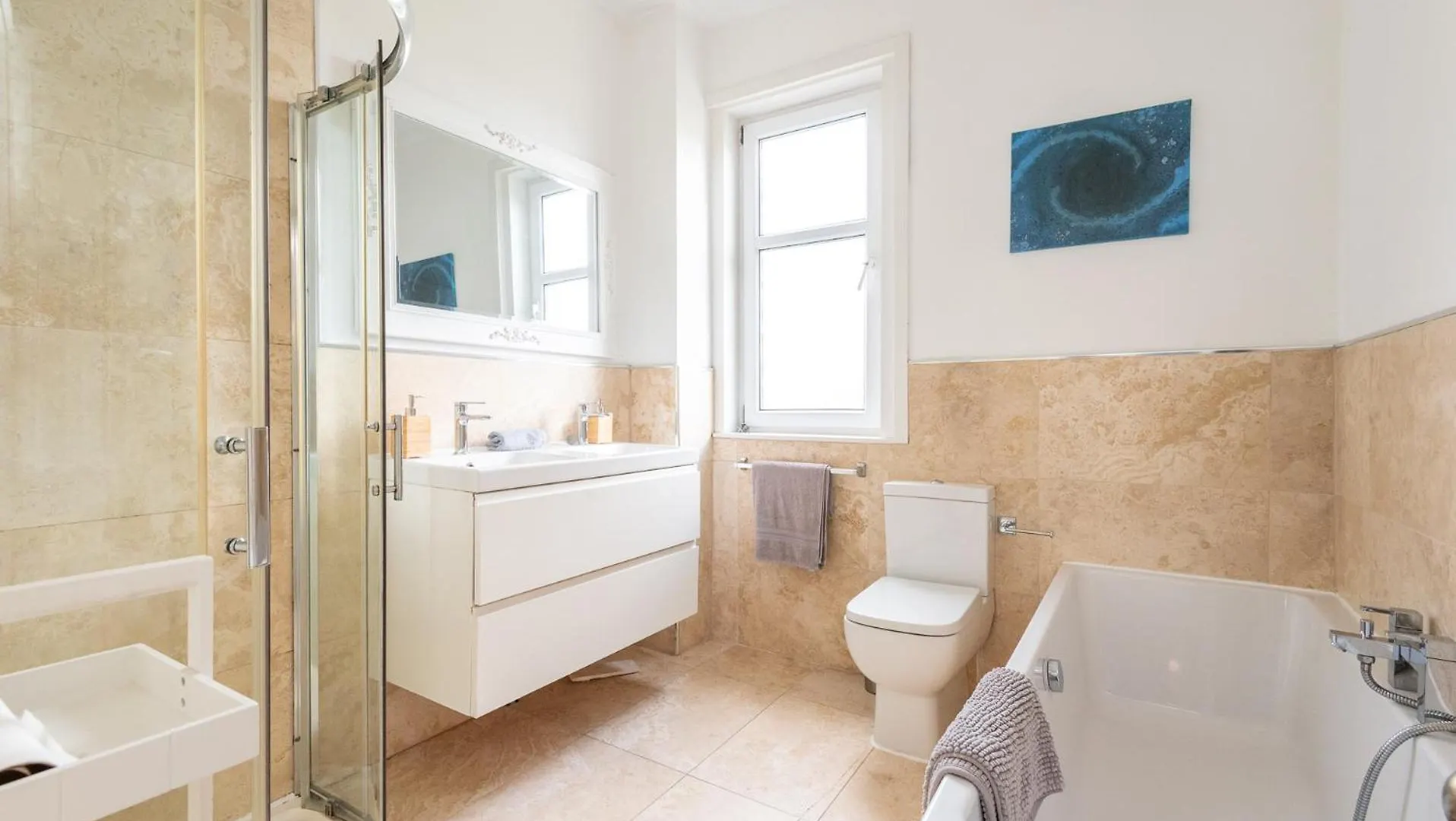 Beautiful Victorian Townhouse With Private Garden, Close To The Beach Villa Edimburgo Casa vacanze
